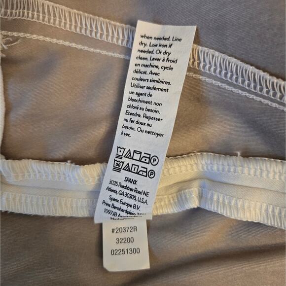 NWT SPANX Silver Lining Slim Straight Pull On Pant Classic White Size 2X - Picture 13 of 15